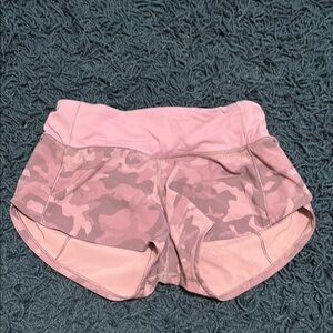 Pink Camo Women's Shorts